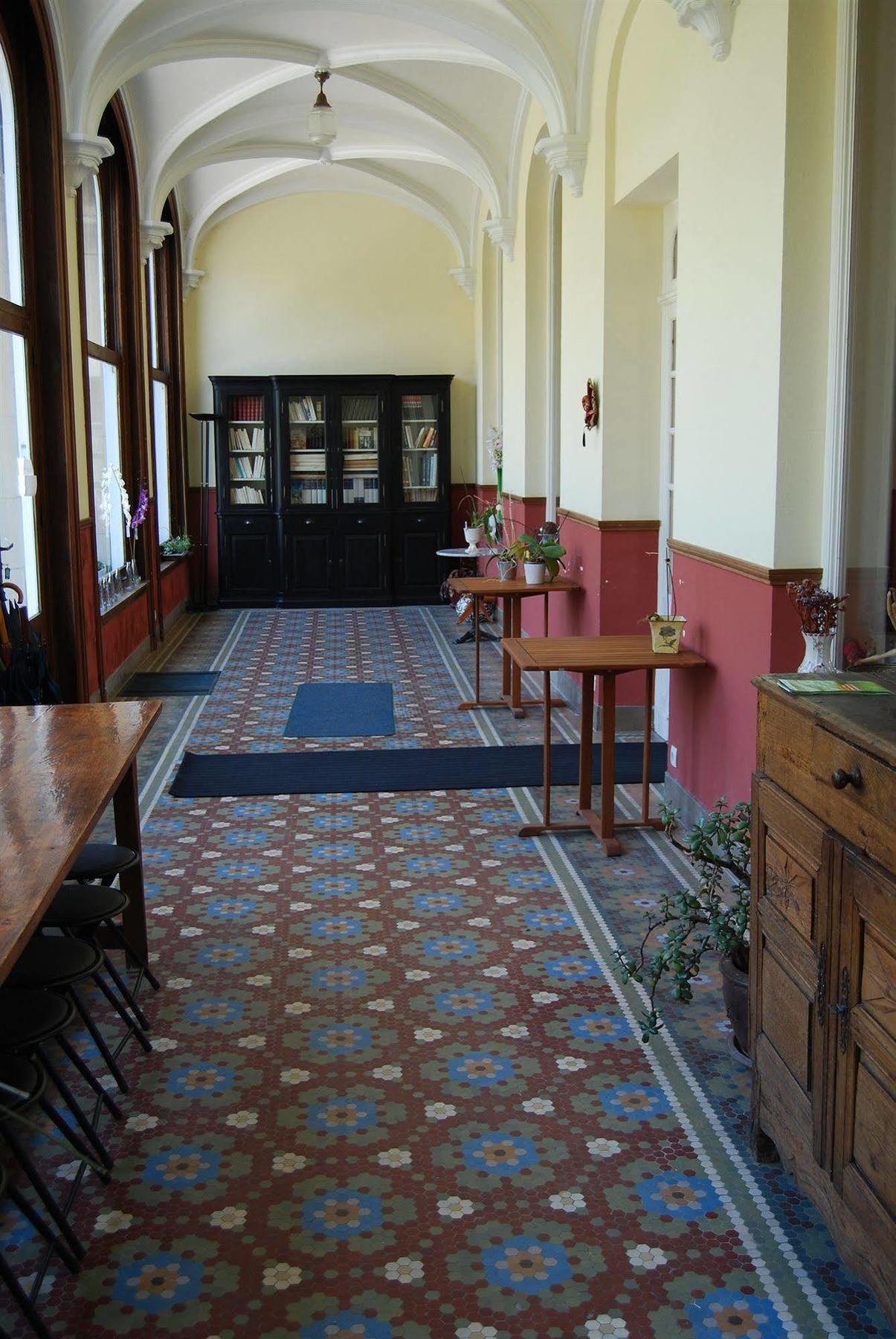 Le Chateau Des Ormes Bed & Breakfast Lambersart Bagian luar foto